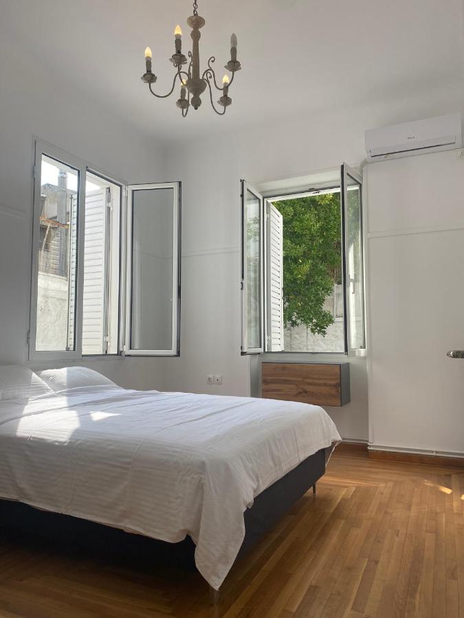 Modern 3Br Maisonette With Garden 10 Min From Acropolis Athen Exterior foto